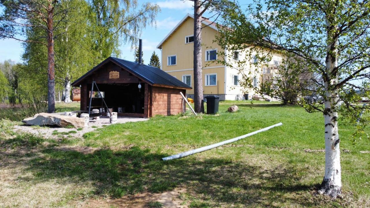 Napapiirin Eraekartano Leilighet Pello Eksteriør bilde